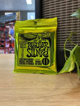 Ernie Ball | 10-46 | Regular Slinky | Electric Guitar Strings