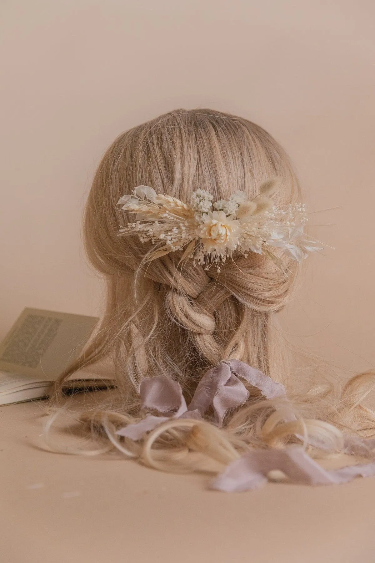 White Statice & Straw Flowers Hair Comb / Bridal Boho Wedding Comb